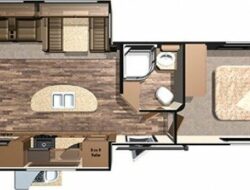 Rv With Rear Living Room