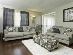 Living Room Furniture For Dark Hardwood Floors