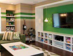 Green Living Room Game