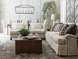 Bassett Living Room Chairs
