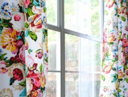 Living Room Floral Curtains