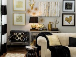 Living Room Gold Accent Decor