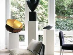 Modern Living Room Sculptures