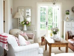 White Cottage Living Room Ideas