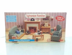 Sylvanian Families Victorian Living Room Set