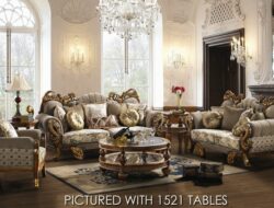 Traditional Elegant Living Room Furniture