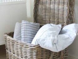 Living Room Blanket Storage Basket With Lid