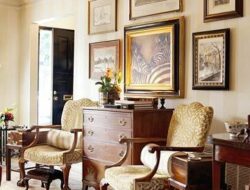 Colonial Living Room Furniture