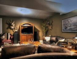 Hunting Themed Living Room